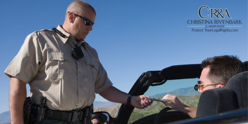 Abogado de multas por exceso de velocidad en Surf City